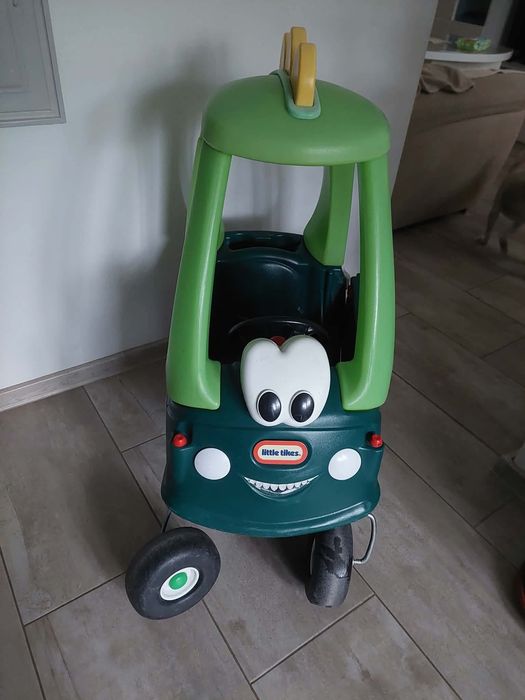 Кола за бутане little tikes