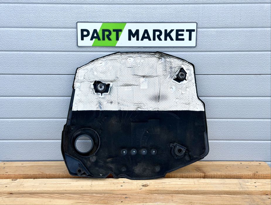 Капак двигател AUDI A6 A7 Q7 3.0TDI CRT