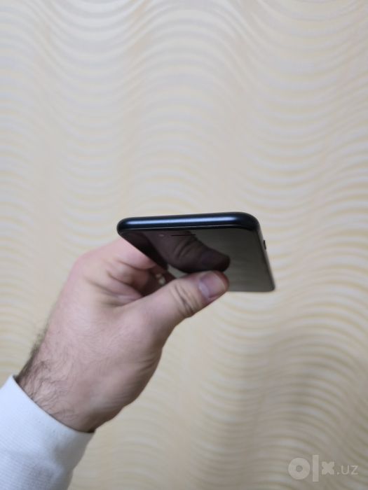 Продается iphone SE 3rd 2022