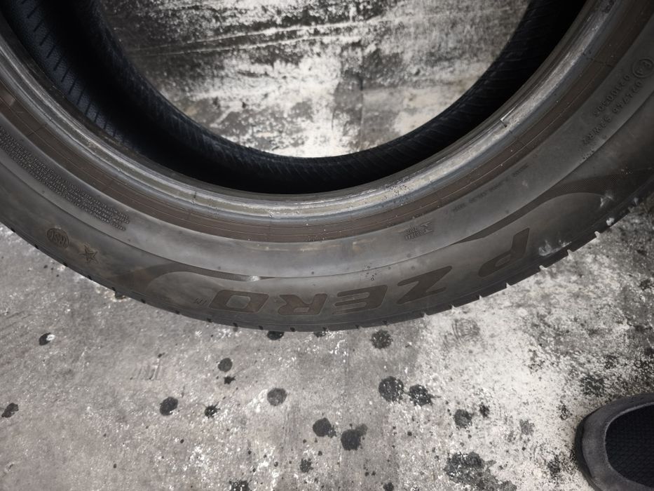 4 x Anvelope vara Pirelli P Zero 265 50 r19 Runflat  set 4 buc