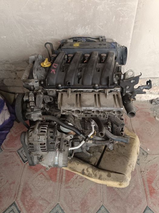 Lada largus uchun reno mator yangi yevropiski