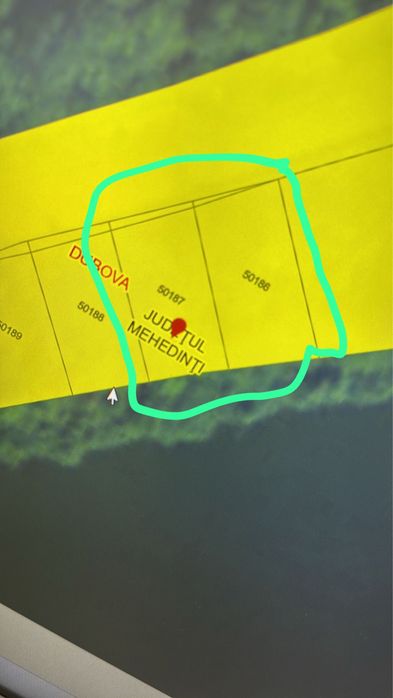 Vand teren Dubova 500 mp