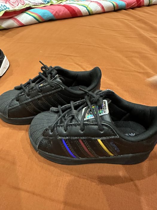 Светещи маратонки Adidas