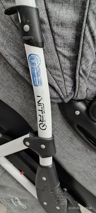 Коляска 2 в 1 Adamex nitro