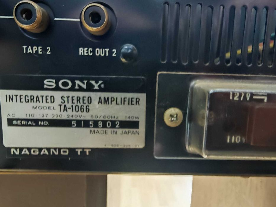 statie amplificare Sony cu boxe