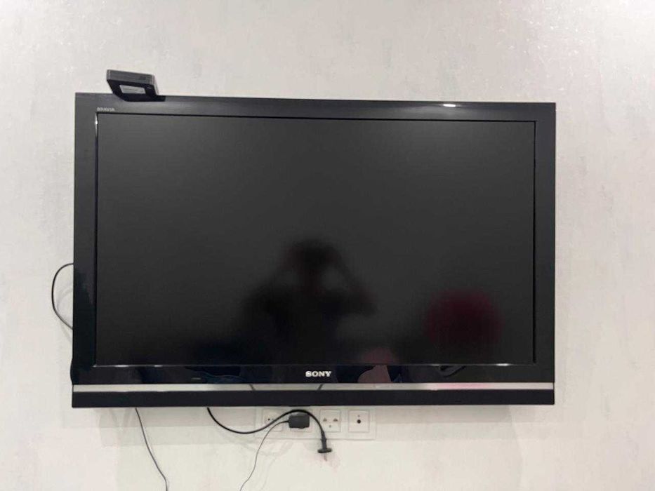 продам телевизор