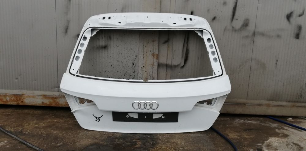 2 броя багажна врата/багажник Audi A3 S3 (2013-2020)