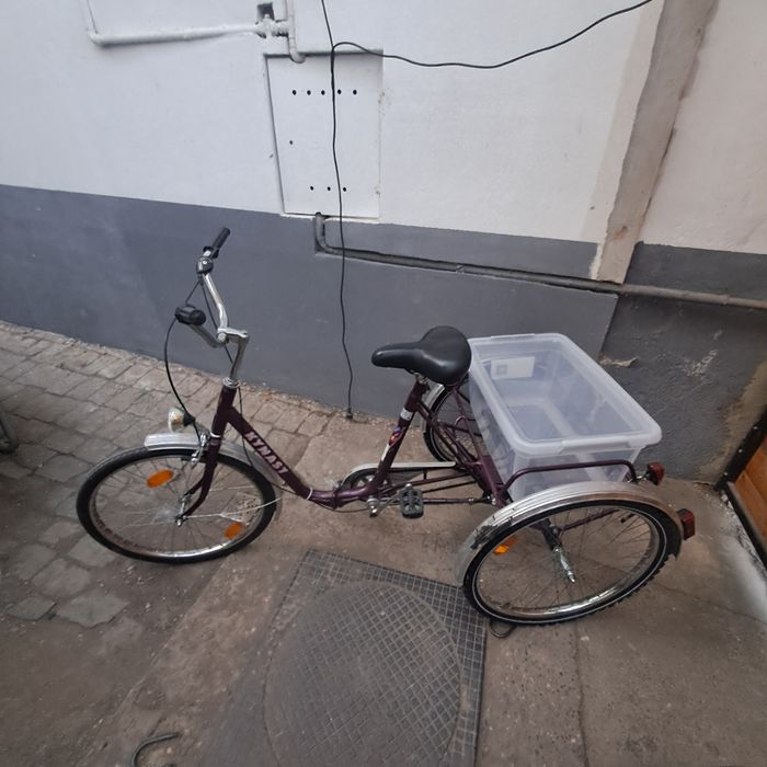 Tricicletă pentru adulți