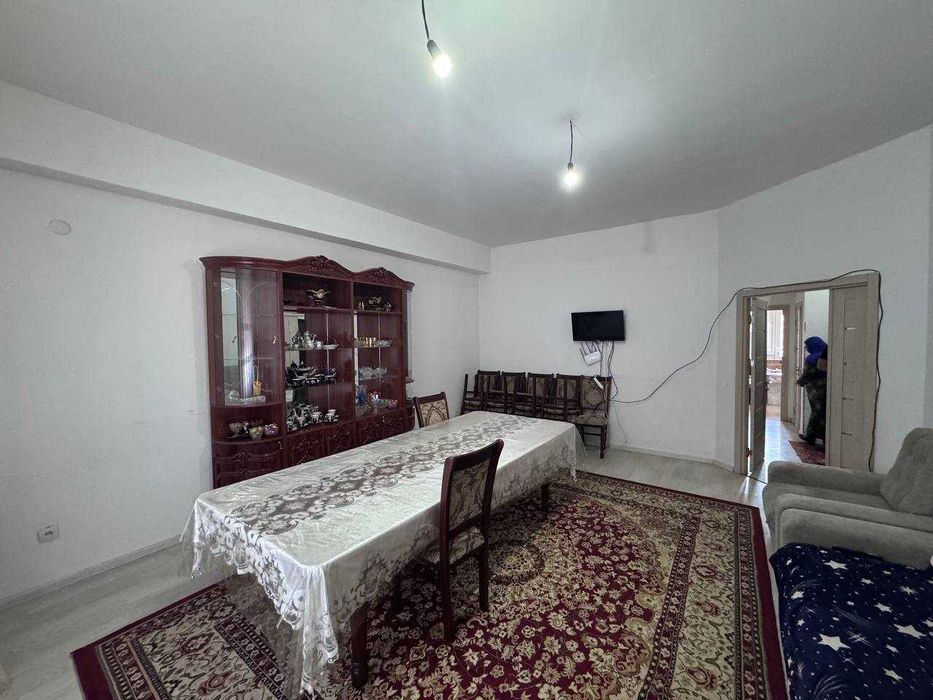 Новостройка. Кирпичный дом. ул. Алимкент метро Дустлик 3/6/10 98 кв.м.