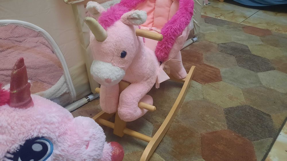 Balansoar "ponei roz"