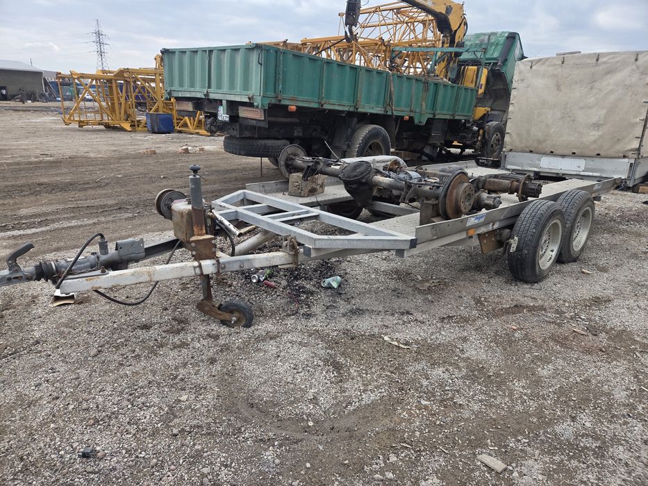 Прицеп, лафет, автовоз.