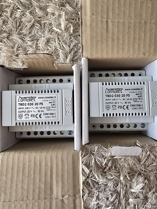 Transformator Comatec 20V, 1.5A