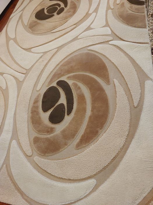 Коверь в отличном состоянии 3 на 2