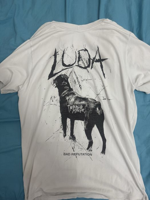 Luda тениска рядка