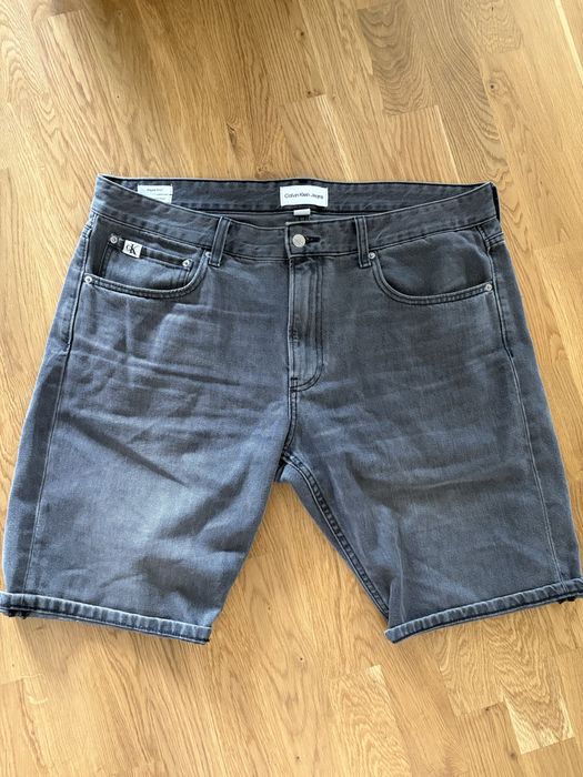 Къси дънкови панталони Calvin Klein и Diesel W36