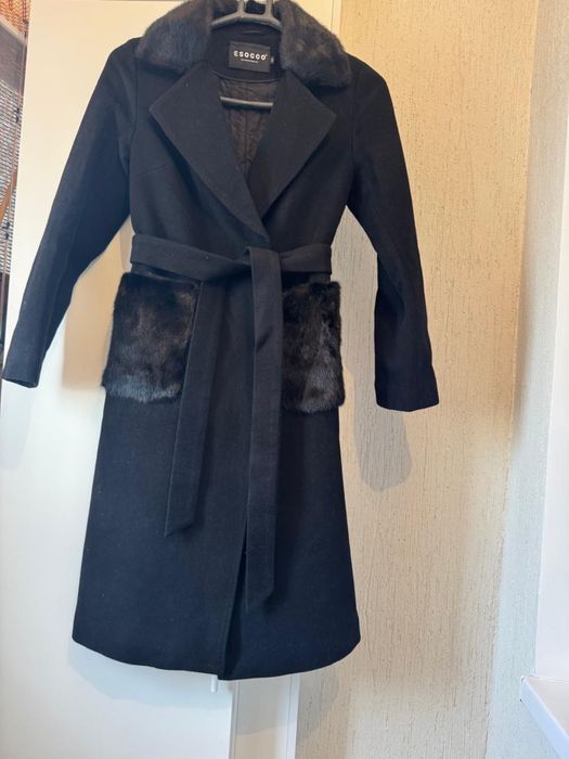 Пальто,плащ, шуба сатылады