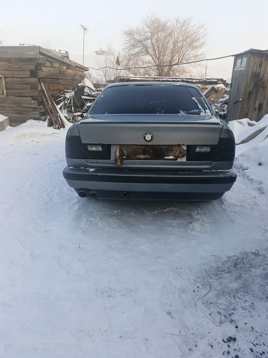 Продам BMW е-34. 520