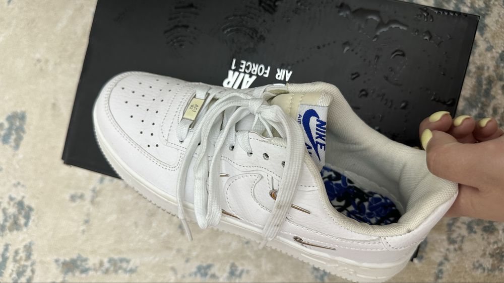 Продам Кеды nike