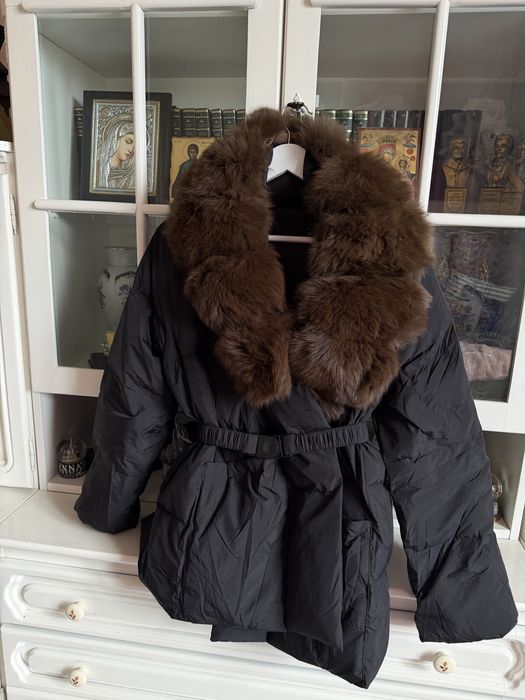 Geaca cu guler de blana naturala