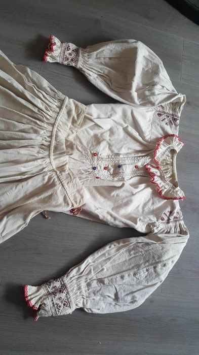 Costum popular foarte vechi  - mărimea S
