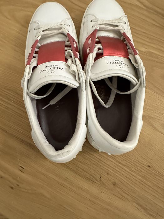 Valentino Garavani sneakers marimea 39