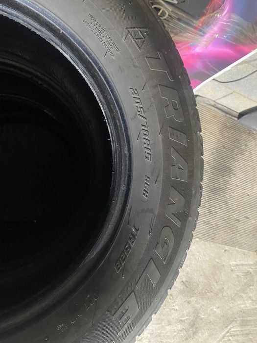 Продам комплект летних шин