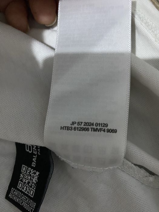 Tricou Balenciaga