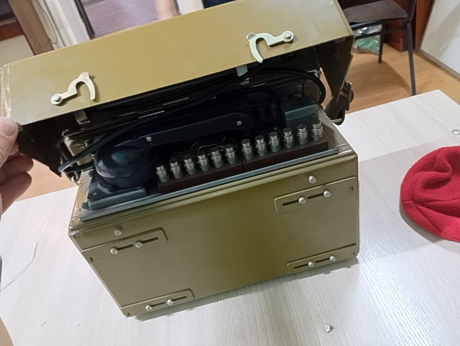 Коммутатор п193м