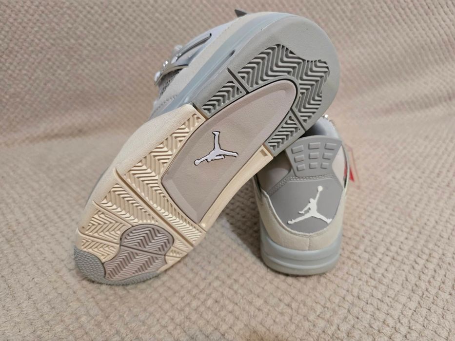 Jordan 4 frozen moments nr36 37 38 39 preț 350 lei
