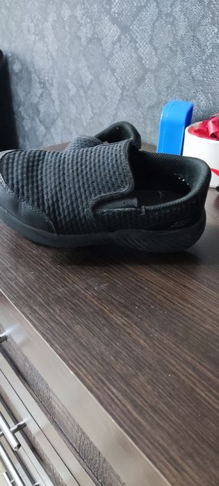 Продам макасины sketchers