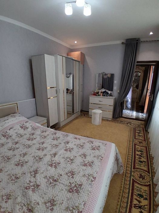 Srochna!! Uchaska sotiladi fayzli xonadon