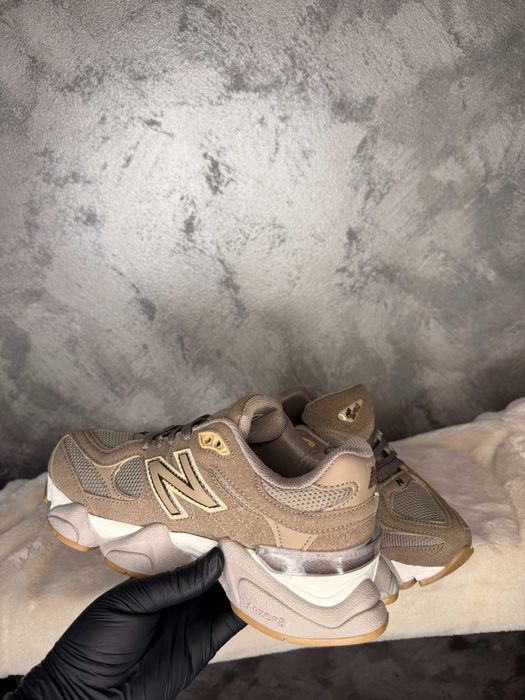Adidasi Dama New Balance 9060
