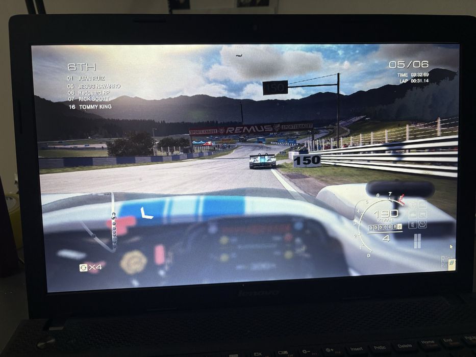 СРОЧНО продам игровой ноут