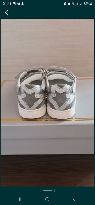 Продам детскую обувь