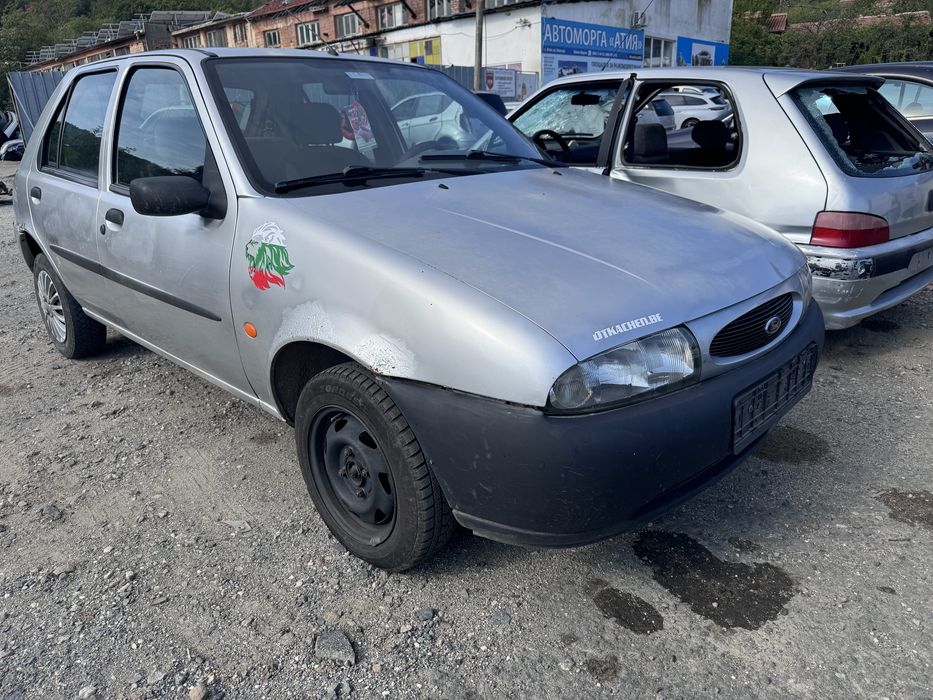 Ford Fiesta 1.3i 60hp 1998г На Части