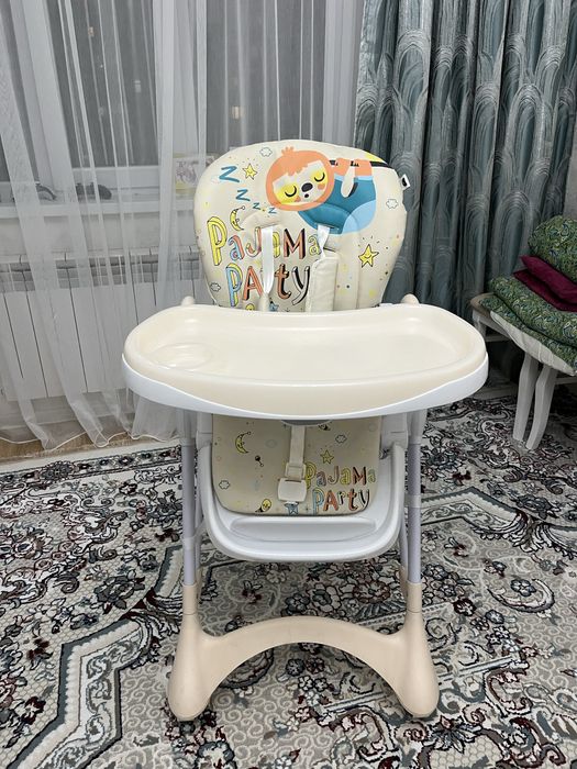 Продам стульчик для кормления