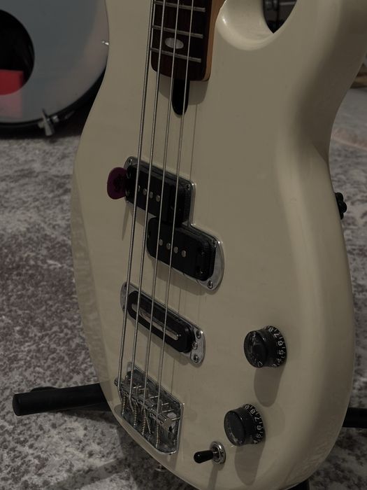 Yamaha BB424 Бас гитара