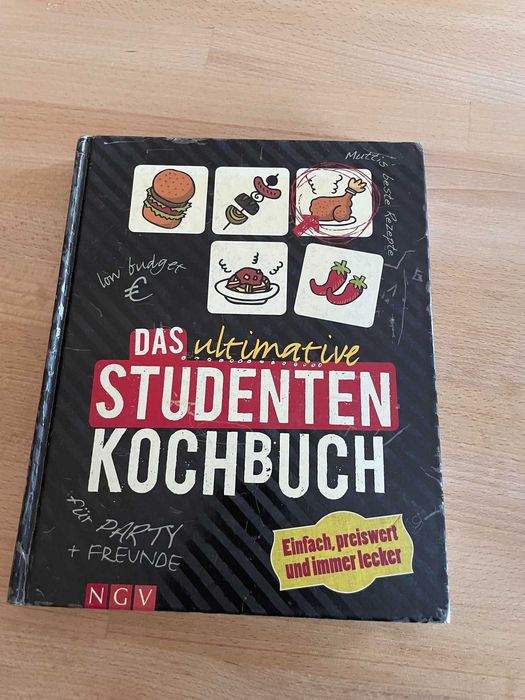 Подяравам книги, списания и карти за игра