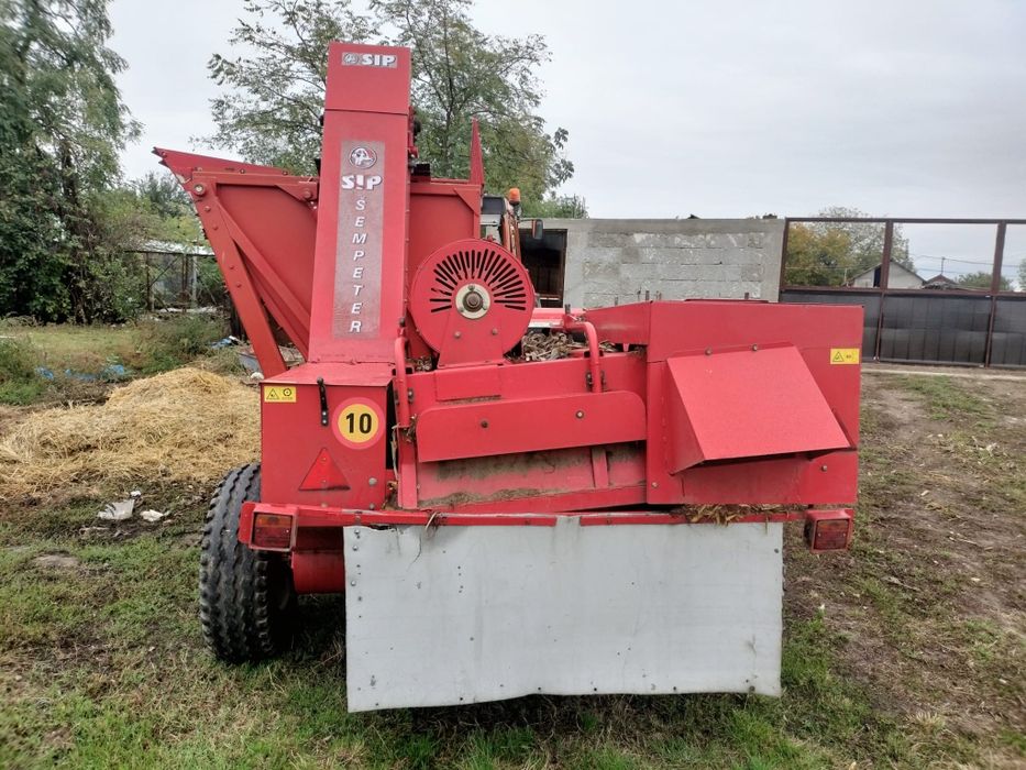 Culegător de porumb SIP Tornado 80
