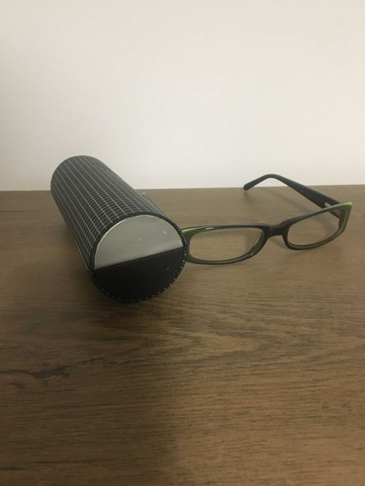Диоптрични очила, дамски, НОВИ С РЕЦЕПТА, с оригинален калъф