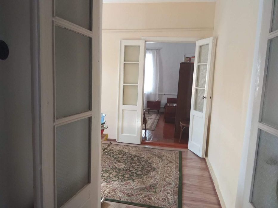Продам дом в отличном районе