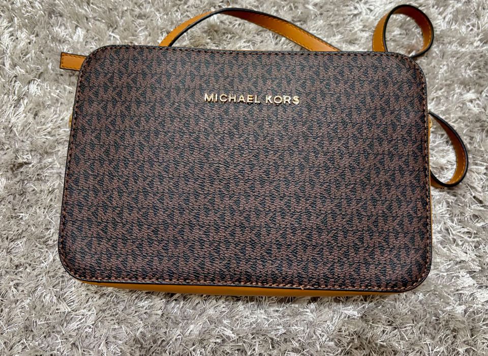 Дамска чанта Michael Kors