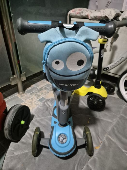 Trotineta copii SmarTrike T1 albastru cu luminite si gentuta
