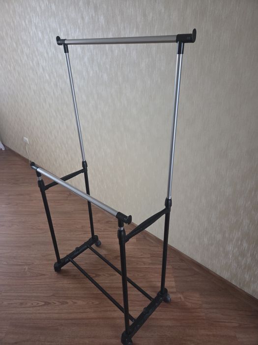 Вешалка для одежды