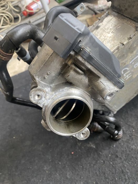 Intercooler clapeta acceleratie 1.6 tdi CLH Golf 7 Octavi 3 Leon e6
