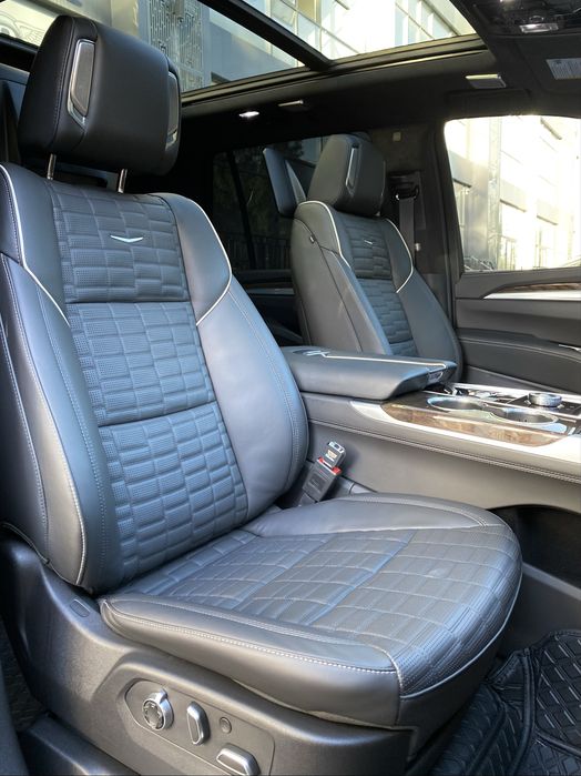 Cadillac Escalade 600