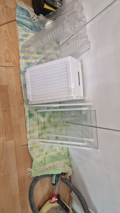 Frigider Daewoo SN-T AC 220 Model RN 308RDQM