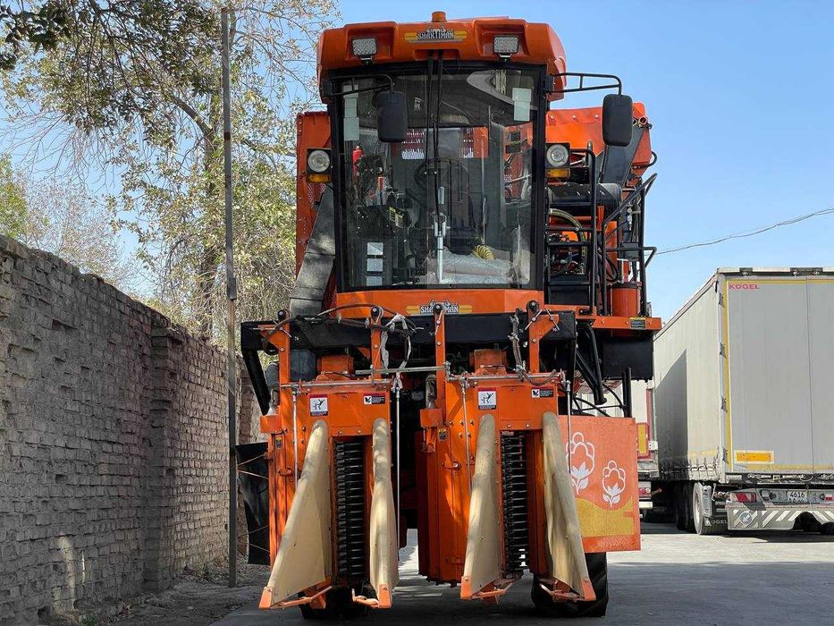 Пахта териш комбайни Cotton master