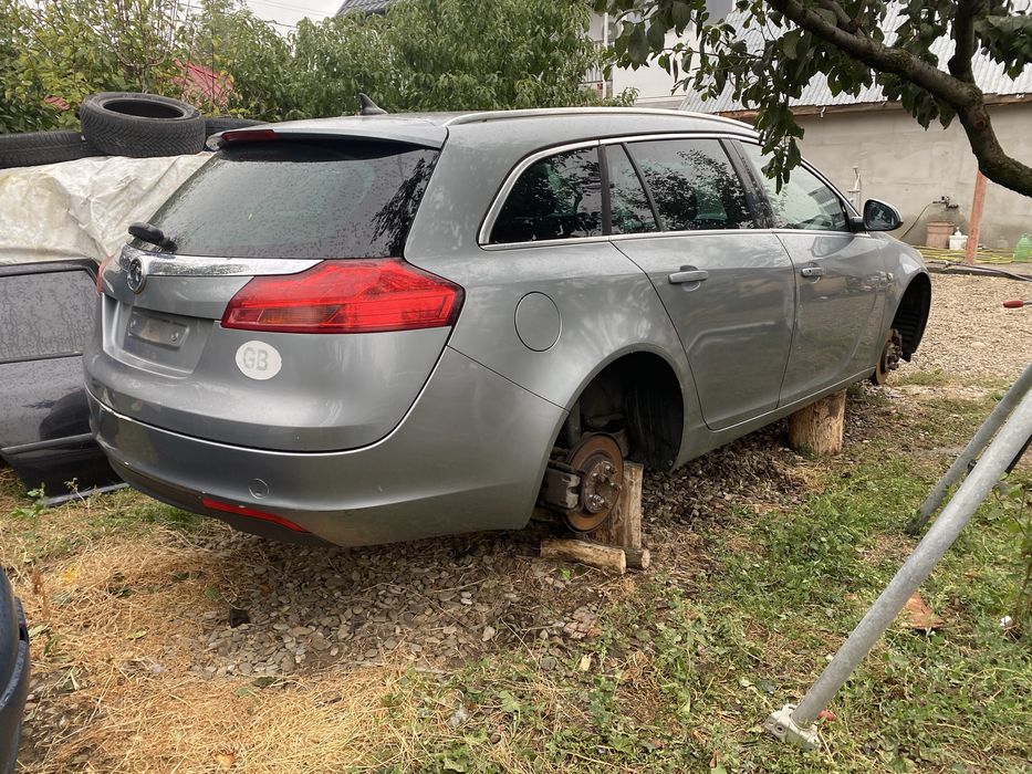 Dezmembrez opel insignia astra g si mazda