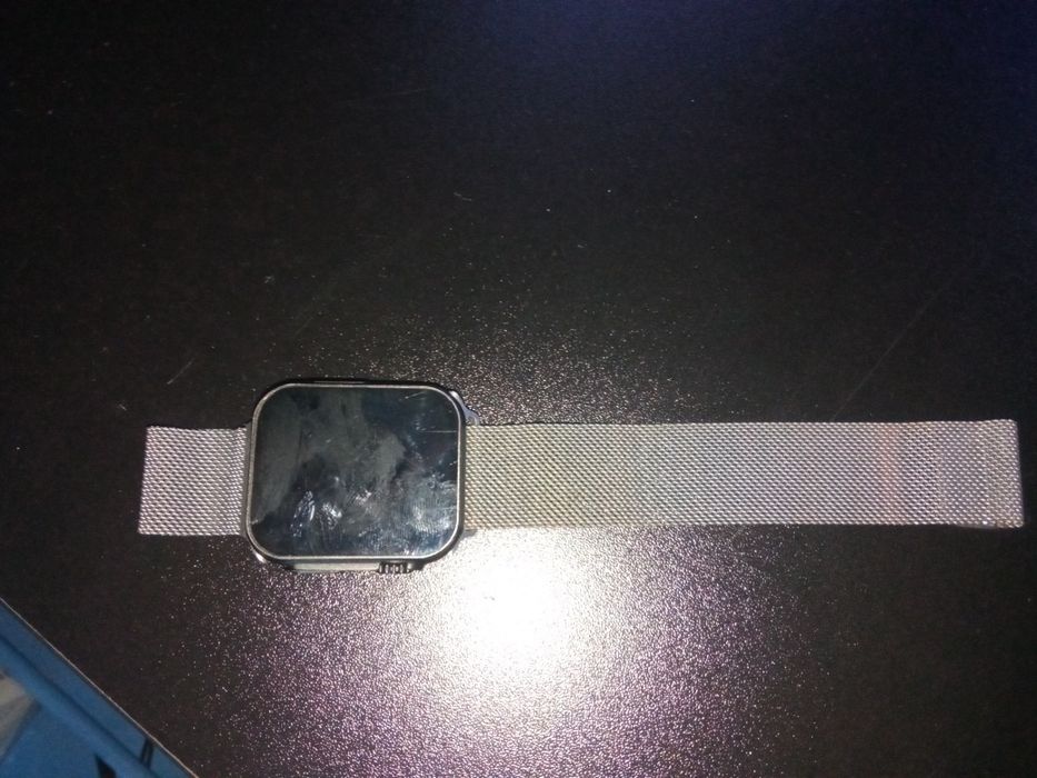 Smart watch сотилади